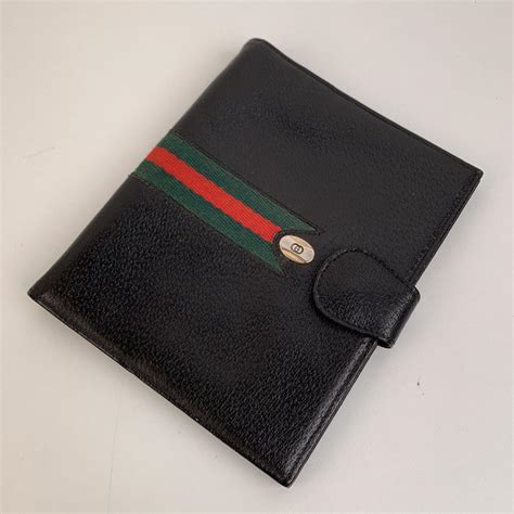 Gucci Binder 